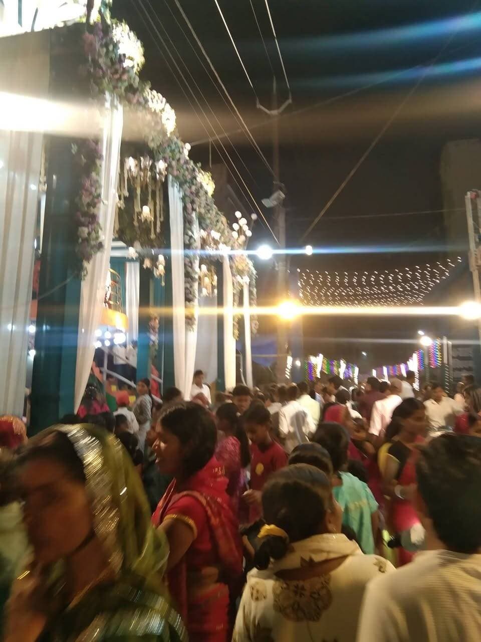 गंज रोड दलसिंहसराय में मेला को लेकर भीड़....
