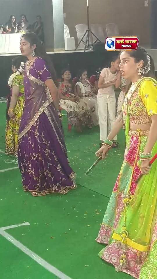 गुर्जर भवन मे चल रहे गरबे का लाइव प्रसारण