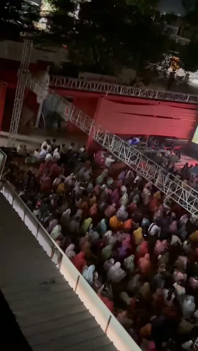 चित्तौड़गढ़:श्रीराम के जयकारों से गूंजी शंभूपुरा नगरी, रचा नया इतिहास, सेकड़ो लोगो ने एक साथ मुख्य सावा चौराहा पर देखी हनुमान अंश मूवी, राम प्रसाद जाट ने क्षेत्र की जनता का जताया आभार, कहा- आशीर्वाद रहा तो क्षेत्र में जल्द रामराज लाएंगे....!!
@ramprasad_jat_1555