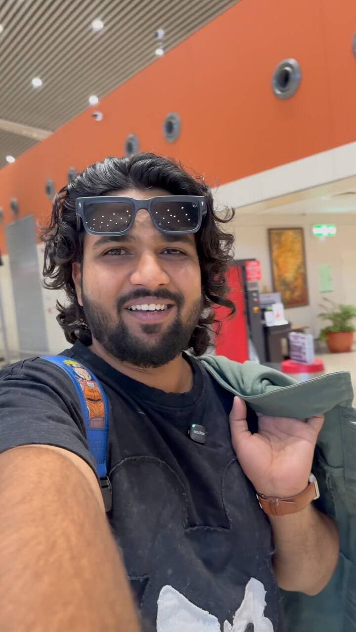 Travelling fro Ahmedabad to Bangalore,
To attend Grand Launching of New Product from @ultraviolette_automotive , will share u every update from Spot
#gujjurider #gujarat #travel #bikerider #automobile