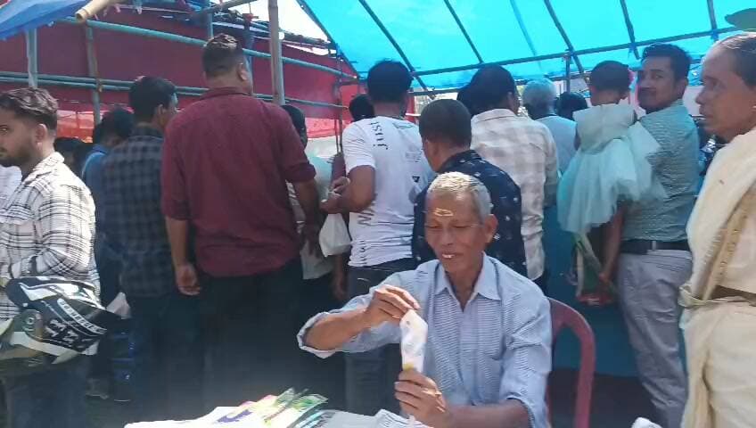 #ময়নাগুড়ি একাদশী তিথিতে মা বড় ভান্ডানী দেবীর পূজা দিতে ভক্তের ঢল