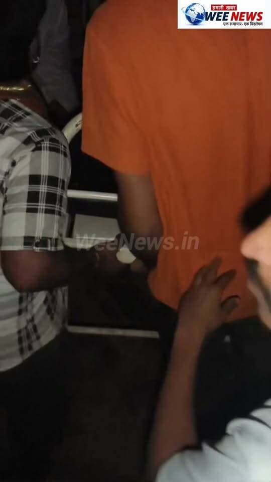 मझौली के नरीला तालाब में प्रतिमा विसर्जन के दौरान हाई टेंशन लाइन टूटकर गिरी 2 युवकों की मौत 6 गंभीर, देखें VIDEO
