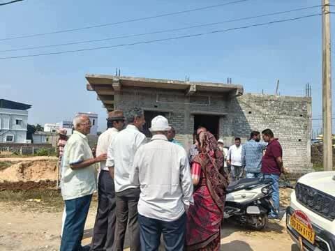 ବଲାଙ୍ଗୀର: ବଲାଙ୍ଗିର ସୂର୍ଯ୍ୟନଗରରେ ନବନିର୍ମିତ କୋଠା ଓ ରାସ୍ତା ତଦାରଖ କଲେ ପୌରାଧ୍ୟକ୍ଷା