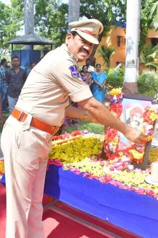 డిచ్పల్లి: సెవెంత్ బెటాలియన్ లో ఘనంగా పండగ సాయన్న జయంతి వేడుకలు