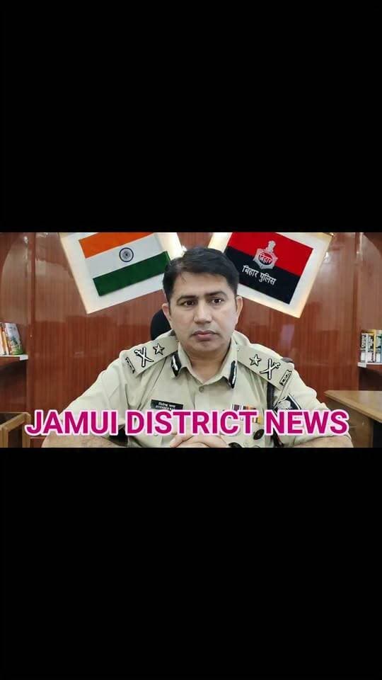 स्नातक-शिक्षक निर्वाचन को लेकर सुरक्षा सख्त, मतदान केंद्रों पर पुलिस तैनात
पटना। बिहार विधान परिषद के स्नातक एवं शिक्षक निर्वाचन को शांतिपूर्ण, निष्पक्ष और सुरक्षित संपन्न कराने के लिए पुलिस प्रशासन ने तैयारियां पूरी कर ली हैं। पटना, नालंदा सहित संबंधित जिलों के मतदान केंद्रों पर मजिस्ट्रेट के साथ पुलिस बल की तैनाती की गई है। सघन गश्ती और निगरानी के लिए जोनल एवं सेक्टर मजिस्ट्रेट भी नियुक्त किए गए हैं। वरीय पुलिस पदाधिकारी स्वयं क्षेत्र में भ्रमण कर सुरक्षा व्यवस्था की निगरानी करेंगे। मतदान में बाधा डालने वाले असामाजिक तत्वों पर सख्त कार्रवाई होगी। आदर्श आचार संहिता का पालन सुनिश्चित किया जाएगा। पुलिस महानिरीक्षक, केंद्रीय क्षेत्र, पटना श्री जितेंद्र राणा ने प्रेस को दी गई बाइट में सुरक्षा व्यवस्था के प्रति प्रतिबद्धता जताते हुए मतदाताओं से निर्भीक होकर मतदान करने और पुलिस प्रशासन का सहयोग करने की अपील की। #Facebook #Facebook viral #Jamui district news #Bihar police #Bihar news #Bihar politics#