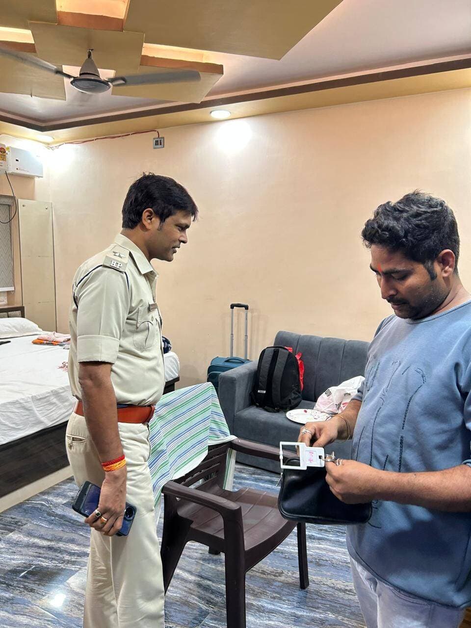 चप्पे-चप्पे पर पुलिस की नजर