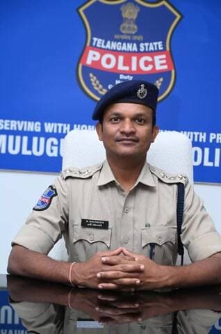 ఏటూరునాగారం: పంట పొలాల్లో కరెంటు ఉచ్చులు పెడితే కఠిన చర్యలు: ములుగు డిఎస్పి హెచ్చరిక