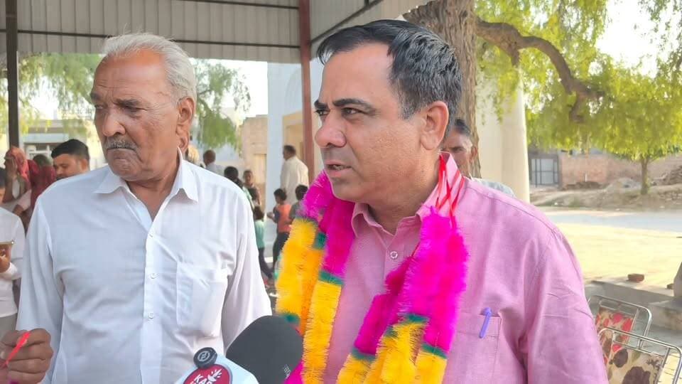 धर्मपाल गोदारा को मिला जॉन 21मै भारी जनसमर्थन।
Mangilal Nayak Amit Chachan Dharmpal Godara