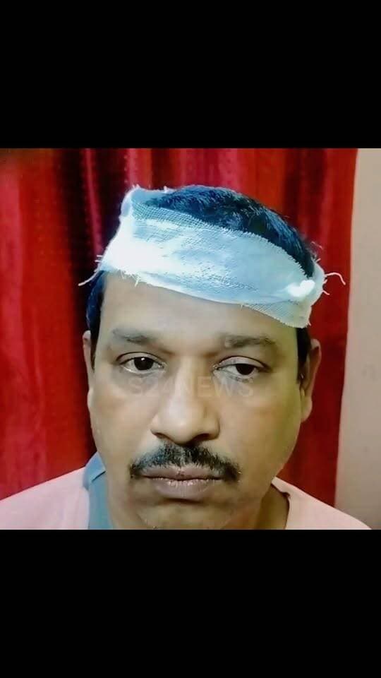 ঠাকুর দেখে ফেরার পথে হামলা, বাইক-টাকা লুটের অভিযোগ সোনারপুরে
Alleged attack, theft of bike and cash in Sonarpur while returning from viewing idols
#reelsviralシ #BJPNEWS #baruipurupdate #reelsviralシ #baruipurcollage #BaruipurIncident #trendingreels #reelsfacebook #TMC #BJPNEWS #BaruipurNews #mutton #khash #BaruipurNews #police #CPIM #murders #baruipursports #newstoday #sonarpurnews #সোনারপুর #BaruipurNews #ক্যানিং #জয়নগর #বারুইপুর #follower #Baruipur #Sonarpur #Baruipur #exclusive
#Training #durgapuja