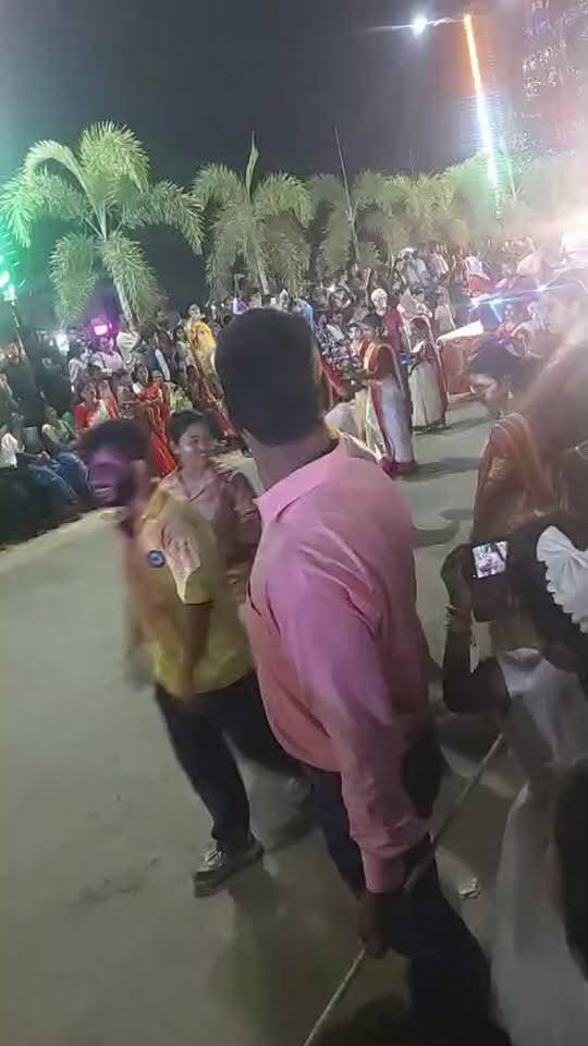 বিসর্জনের দ্বিতীয় দিনে মধ্য শহর সার্বজনীন দুর্গাপূজা কমিটি