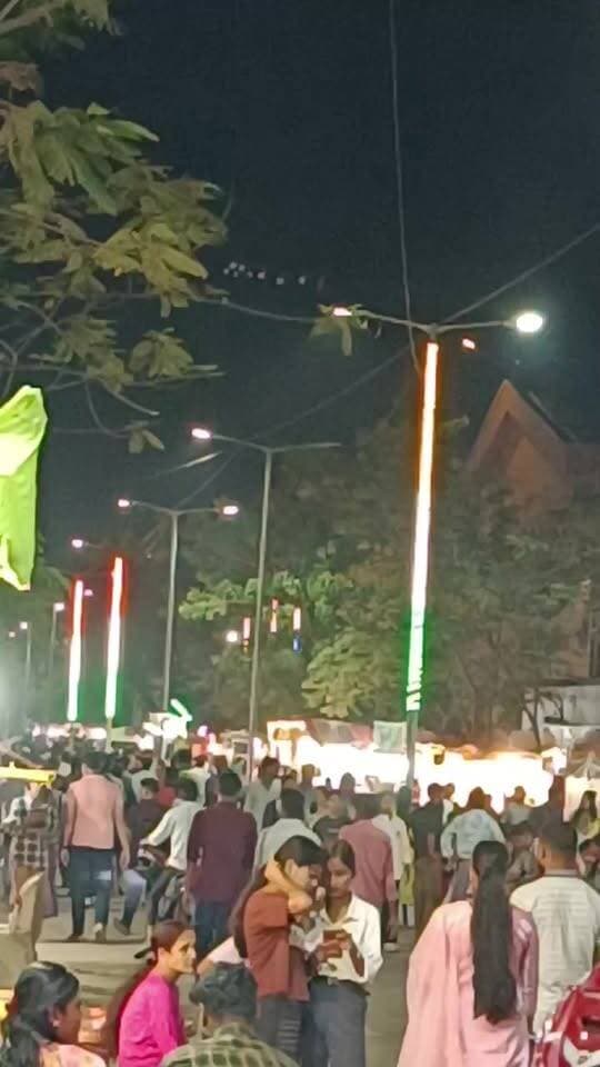 দশমীর দ্বিতীয় দিনে উপচে পড়া ভীড় উত্তর জেলার ধর্মনগর এ!
#newsgupdate #engagement #nonfollowers #foryouシ