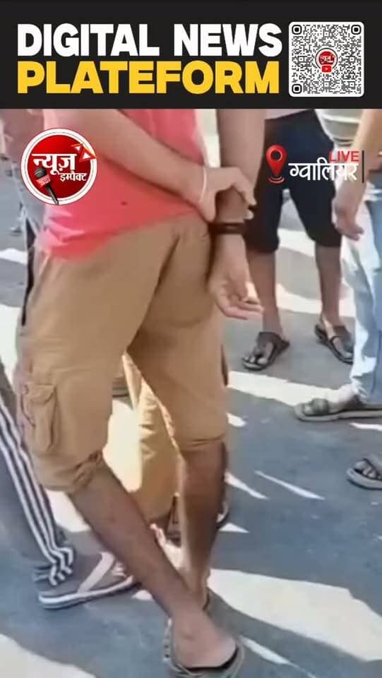 डबरा हाइवे पर ट्रक ड्राइवरों ने किया अवैध बसूली से परेशान होकर चक्का जाम, परिवहन आरक्षक सस्पेंड, वीडियो हुआ था वायरल। #crimenews #gwaliorcity #gwaliorpolice #newsimpact #rto