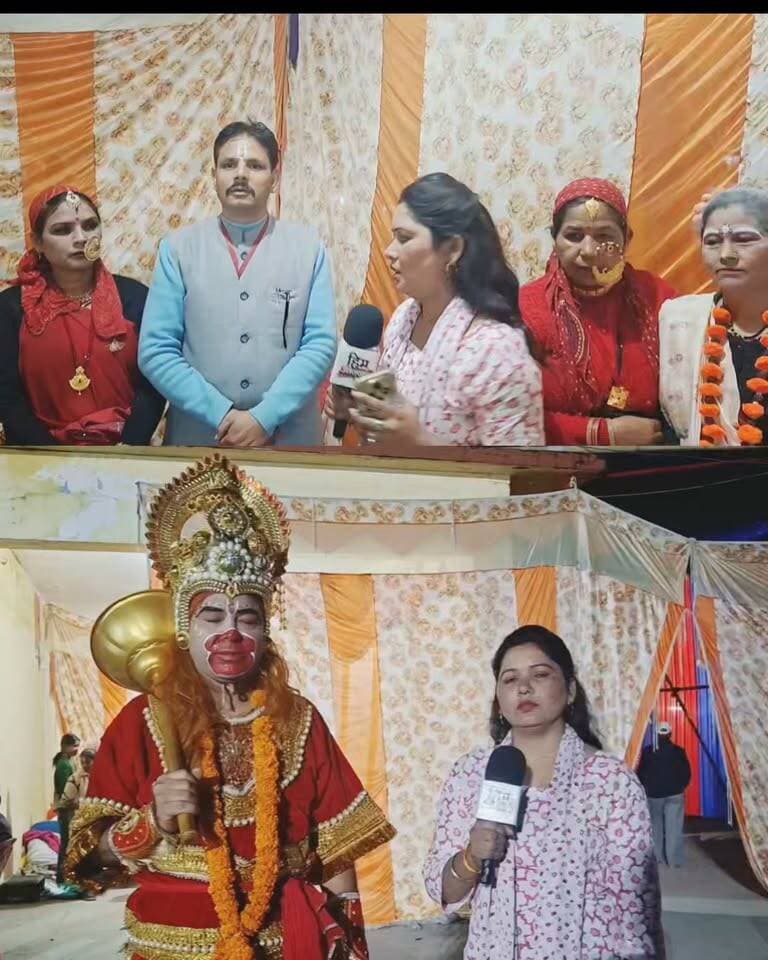 #कामधेनु_रामलीला महोत्सव गौचर में स्थानीय कलाकारों को मिल रहा है अपनी प्रतिभा दिखाने का सुनहरा मंच!
#BreakingNews #Dehradun #Uttarakhand
#gochar
#chamoligarhwal
