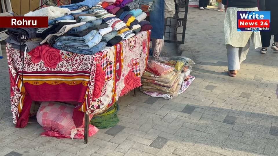 बिना पहचान रोहड़ू की सड़कों पर जमे बाहरी राज्य के रेहड़ी-फड़ी वाले; व्यापार मंडल ने सुरक्षा और वैरिफिकेशन पर उठाए सवाल, स्थानीय व्यापारियों का व्यापार चौपट: टैक्स हम दें और बिना पहचान वाले बाहरी लोग सड़क घेरें..!!