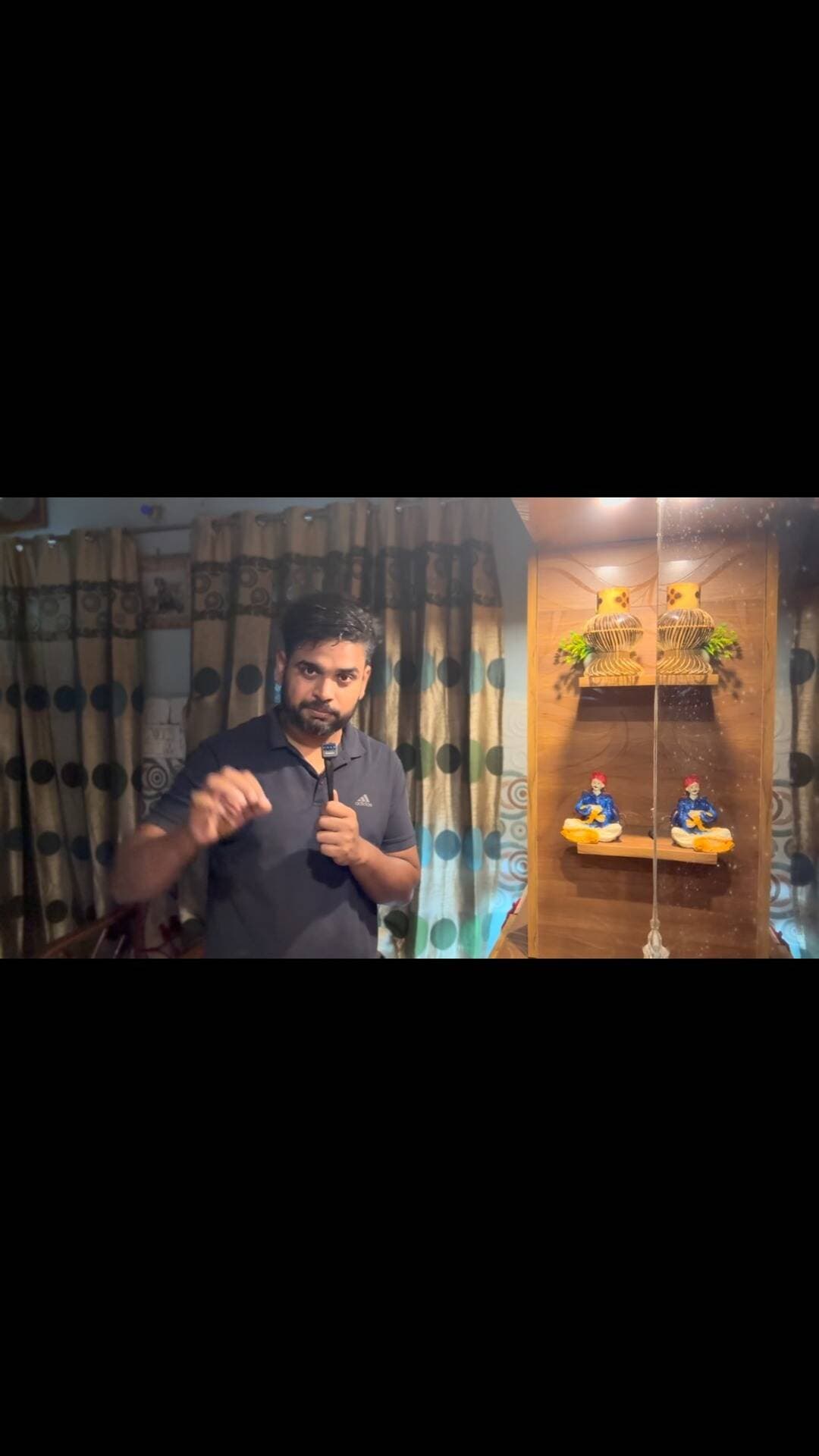 jeet uski hoti hai jo customers ke comfort ka dhyaan rakhe 📈#viral #trending #business #dhababusiness #trendingbusiness
trending, viral, business, business reels, business ideas, dhaba reels, restaurant branding story, marketing storytelling tips, product vs brand, small business marketing hindi, customer experience strategy, late night memories restaurant, business growth tips brand identity story