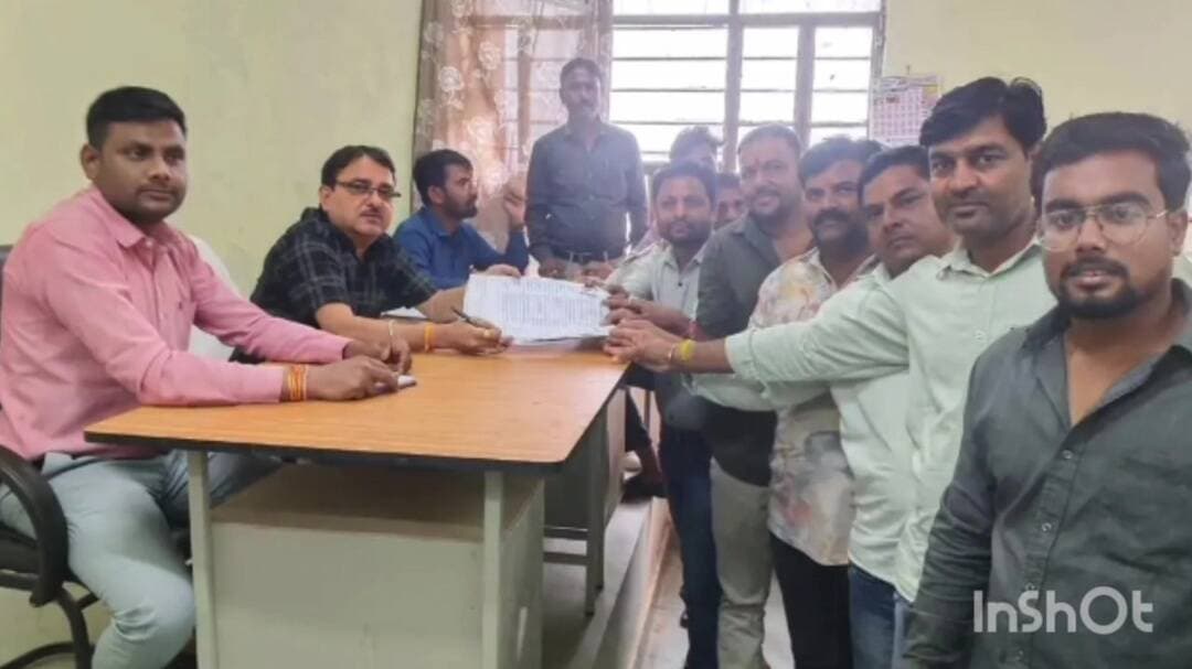 प्रतापगढ़: प्रतापगढ़ में पंचायत चुनाव नामांकन जारी, कुल 112 पर्चे दाखिल