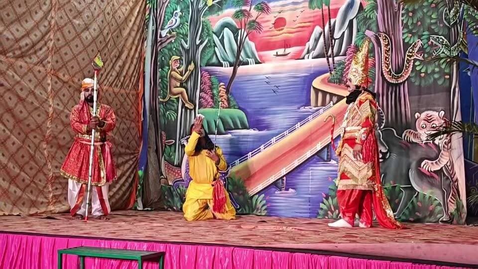 #श्रवण_कुमार_बध : झाजरा सहसपुर देहरादून से रामलीला मंचन #लाइव, आज पहला दिन
श्री बद्री केदार रामलीला समिति द्वारा रामलीला मंचन आयोजन दिया जा रहा है
#follower #highlight #रामलीला #RamlilaManchan Dehradun, देहरादून, Uttarakhand, India