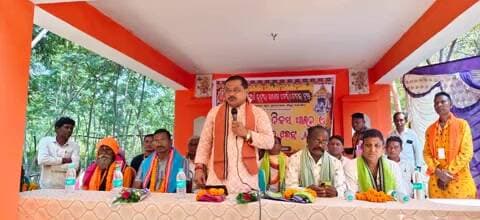 କଣ୍ଟାବାଞ୍ଜି: ତୁରେକେଲାରେ ନୂଆଁଖାଇ ଭେଟ୍ଘାଟ, ଯୋଗଦେଲେ ବିଧାୟକ ଲକ୍ଷ୍ମଣ ବାଗ