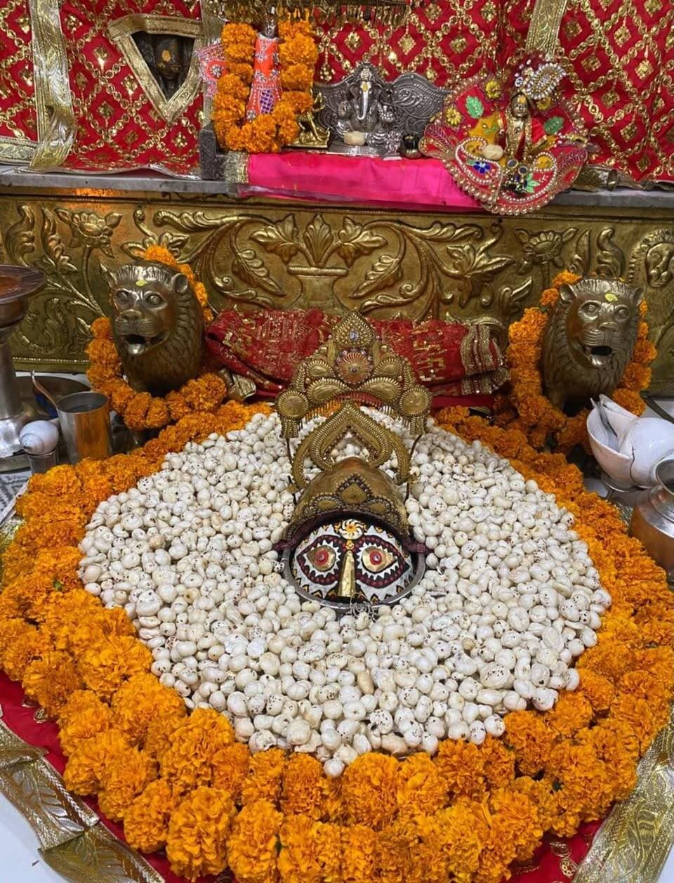 🚩🚩🚩🌹🌺🌺 ॥ ॐ ऐं ह्रीं क्लीं चामुण्डायै विच्चैः॥ 🌹🌺🌺🏵️🌸💐💐🍁🍁🍁 (माँ कालका के आज के श्रृंगार दर्शन)। व (मनसा देवी) जय माँ काली कालका वाली 🌻🌻🌻🌺🌺🍂🙏🙏🙏Like /comment /share / follow instagram and you tube subscribe
https://nsmpkp.com News Social Media Pinjore Kalka Panchkula Reporter mani Pinjore / kalka 23-10-2026,
my E-mail:manisharma4009@ gmail.com what's app no:-9896944009
https://www.instagram.com/p/De0aspZAXde/?dlrf=MW9oNHo5eHN5em9yaw==