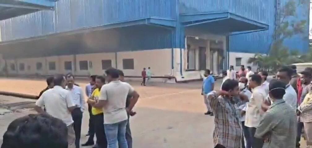 పెందుర్తి: పరవాడ అరబిందో ఫార్మాలో అగ్నిప్రమాదం: సురక్షితంగా బయటపడిన సిబ్బంది