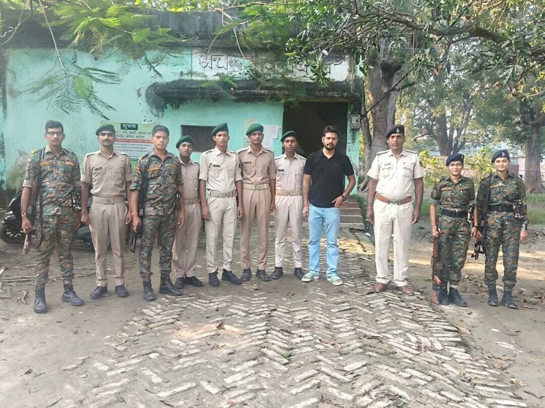 सारण शिक्षक निर्वाचन क्षेत्र के चुनाव में भोरे मतदान केंद्र पर प्रशासन पूरी तरह से मुस्तैद।