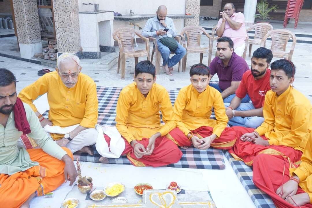 श्री राम लीला में जिन्होंने भगवान के स्वरूप धारण किए थे उनके द्वारा आज हवन और भंडारा करवाया जा रहा है शक्ति मंदिर होशियारपुर...