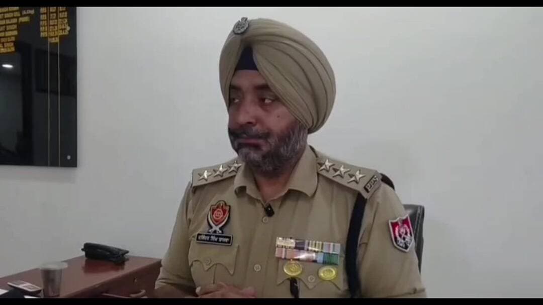 ਦਸੂਆ: ਗੜਦੀਵਾਲਾ ਪੁਲਿਸ ਵੱਲੋਂ 9 ਲੀਟਰ ਨਾਜਾਇਜ਼ ਵਿਸਕੀ ਸਮੇਤ ਇੱਕ ਵਿਅਕਤੀ ਕਾਬੂ
