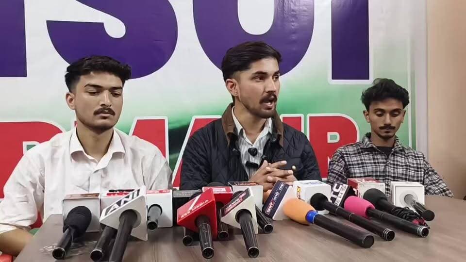 Live नाहन: NSUI जिला अध्यक्ष मनदीप ठाकुर की पत्रकारवार्ता..