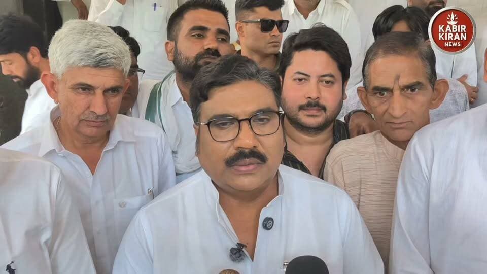 जिला परिषद से एम.डी चोपदार
प्रदेशाध्यक्ष कांग्रेस अल्पसंख्यक विभाग व
जिला प्रभारी हनुमानगढ़ ने रखी अपनी बात