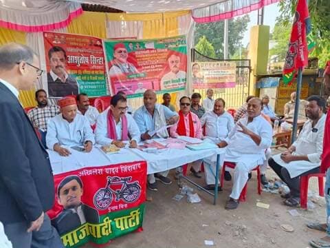 बलिया: नगर विधानसभा में सपा कार्यकर्ताओं की सक्रियता, मतदाताओं को सहयोग