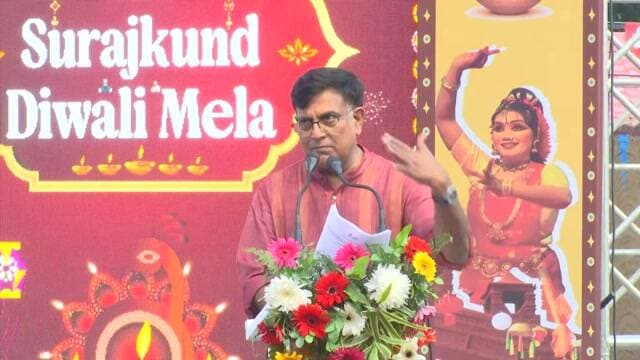 Chief Minister Nayab Singh Saini at 3rd Surajkund Diwali Mela - 2026. (23.10.26) 2026-10-23 11:51