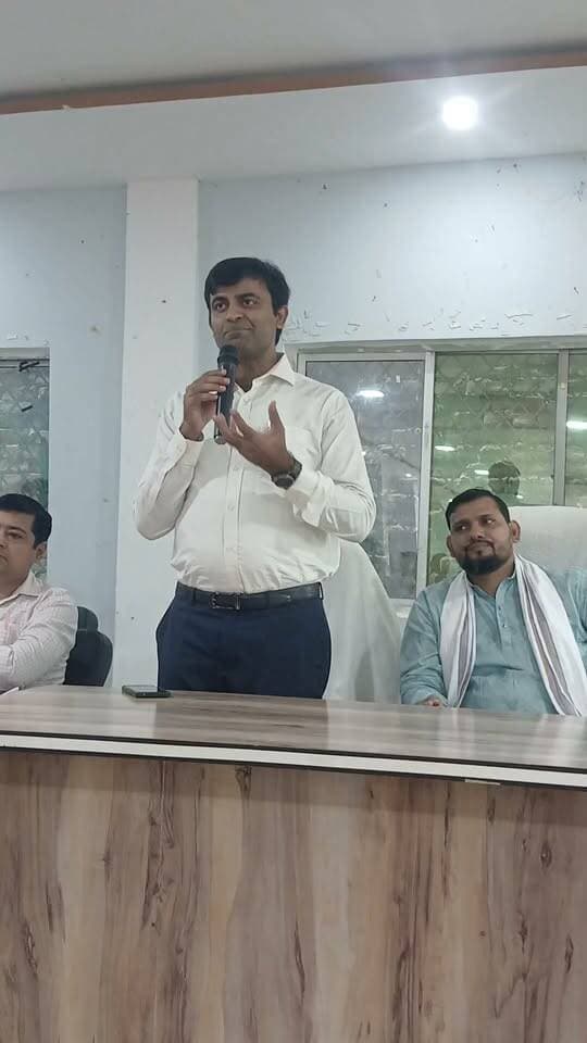 कार्यपालक पदाधिकारी ने अपनी बातों को बच्चों के बीच रखें! #bdbiharjharkhand