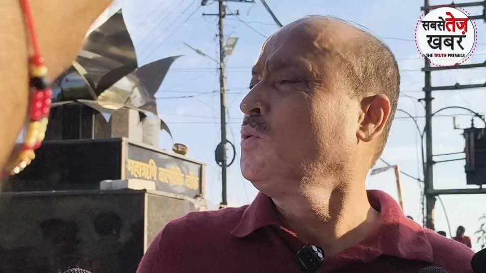 नाहन में दो गुटों में वि*वाद के बाद ASP नरिंदर कुमार मीडिया से रूबरू होते हुए.