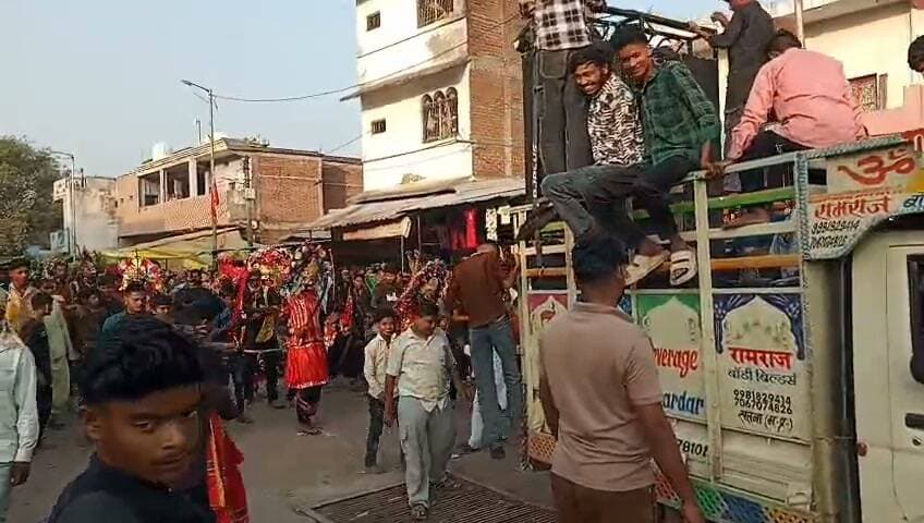 बिरसिंहपुर में जवारे की भव्य यात्रा शुरू पूरे शहर में होगा भ्रमण 👆🏻
