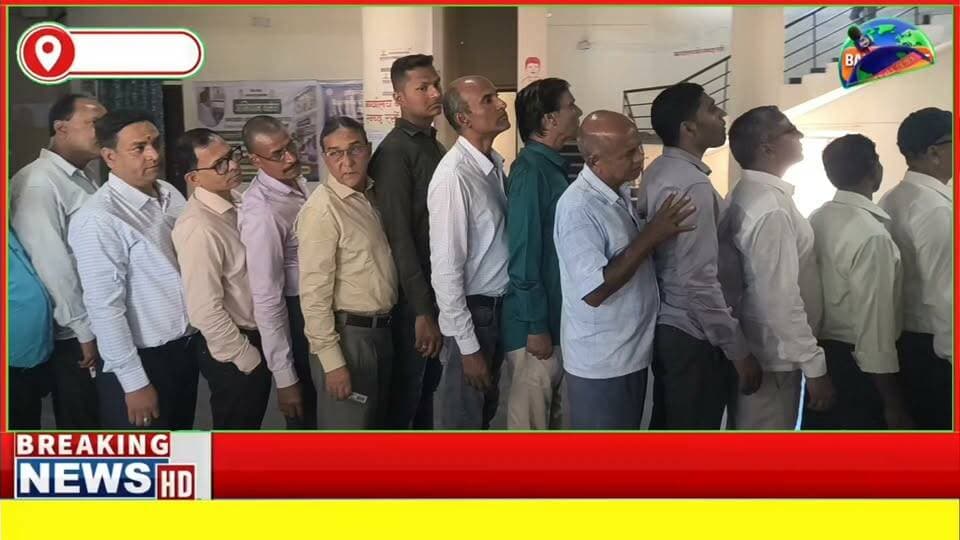 #कोसी स्नातक चुनाव में बांका में 10,692 मतदाताओं में से 55.62% ने डाले वोट, धोरैया में सबसे ज्यादा 66.86% वोटिंग
#videosvirales #facebookviral #MLCElection