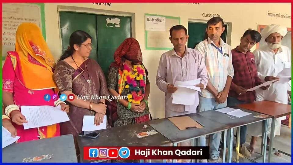 घूँघट में बुजुर्ग मां ने ली सरपंच की शपथ, चौहटन के भीमा राम सुथार की ढाणी में निर्विरोध निर्वाचित...