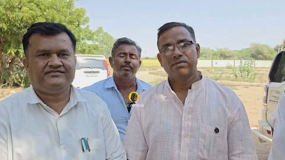 खारी बेरी में सवाई सिंह इंदा बने सरपंच
बुधाराम ओर देवाराम बोले विकास होगा...