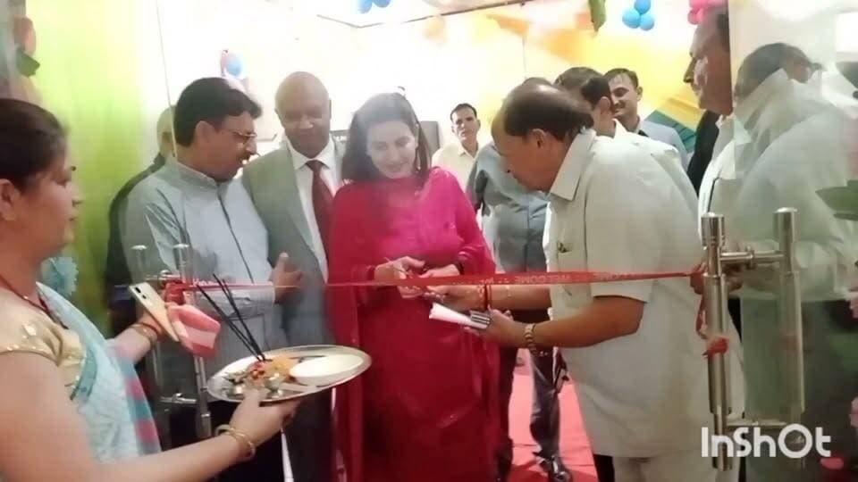 पढ़ाई ओर अभ्यास से ही जीवन निखरता है !