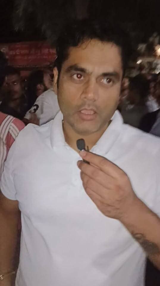 बिजली पानी की समस्या को देखते हुए वार्ड नंबर 33 के पार्षद पति एडवोकेट प्रशांत भारद्वाज ने किया भीम गढ़ खेड़ी एंव आर,के एंक्लेव की जनता को समर्थन।