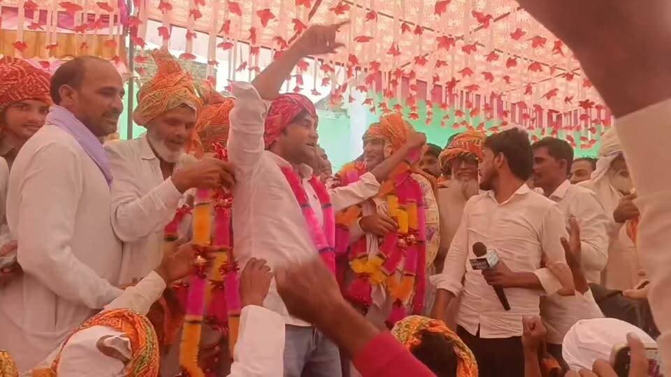 लाडलाका पंचायत से सरपंच प्रत्याशी बसीर थानेदार ने निकाली रैली, ग्रामीणों से मांगा समर्थन
#mewati
#mewati
#badi