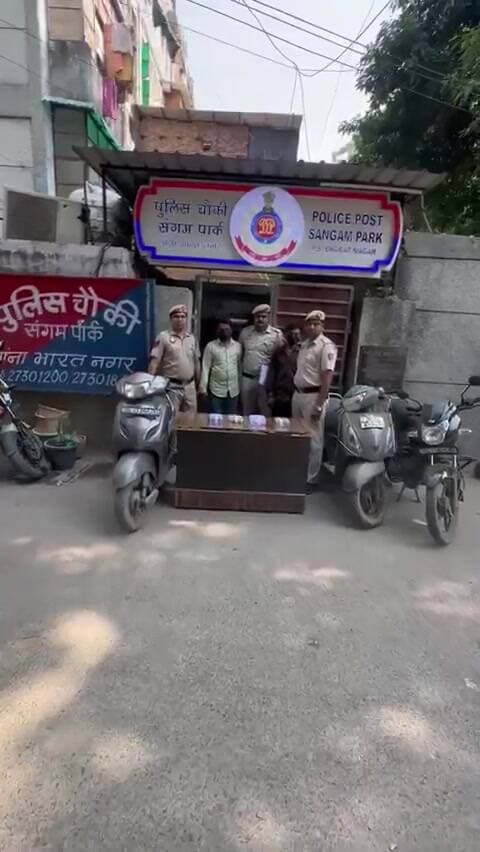 रोहिणी: उत्तर-पश्चिम जिला में दो झपटमार गिरफ्तार, 3 चोरी के दोपहिया और 5 मामले हुए खुलासे