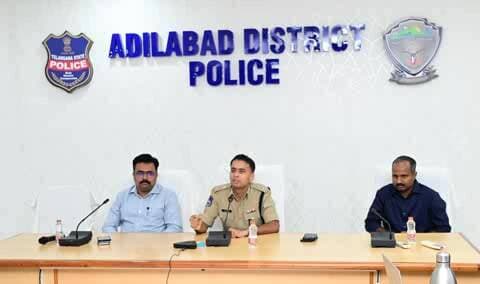 అదిలాబాద్ అర్బన్: వన్యప్రాణుల రక్షణకు పోలీసు, అటవీ శాఖల సమన్వయం ముఖ్యం: ఆదిలాబాద్ ఎస్పీ