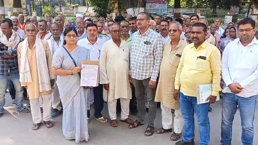 बलिया: बलिया में वन विभाग के 200 से ज्यादा दैनिक श्रमिकों का वेतन छह सालों से लंबित