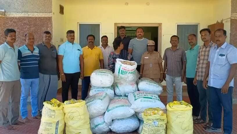 இராமநாதபுரம்: ராமநாதபுரத்தில் இலங்கைக்குக் கடத்த முயன்ற 2 லட்சம் மாத்திரைகள், மஞ்சள் மற்றும் சுக்கு பறிமுதல்!