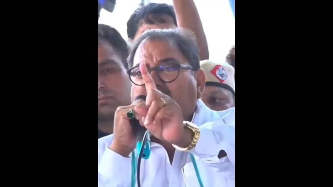 बिजली के मीटर उखाड़ दूंगा #abhaychautala #manoharlalkhattar #uhbvn #miter #power #viral #trending