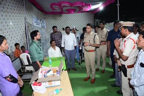 అదిలాబాద్ అర్బన్: ఆదిలాబాద్: ప్రజలకు చేరువగా ‘పోలీసులు మీకోసం’ కార్యక్రమం