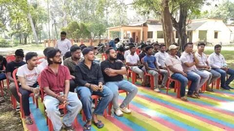ରେମୁଣା: ନୀଳଗିରିରେ 'ଗଣତନ୍ତ୍ର ବଞ୍ଚାଅ, ଅରାଜକତା ହଟାଅ' ବୈଠକ: ଯୋଗଦେଲେ ସାଂସଦ ପ୍ରତାପ ଷଡ଼ଙ୍ଗୀ