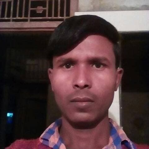घोसी: मुंबई में ट्रेन दुर्घटना में घोसी के दो दोस्तों की मौत