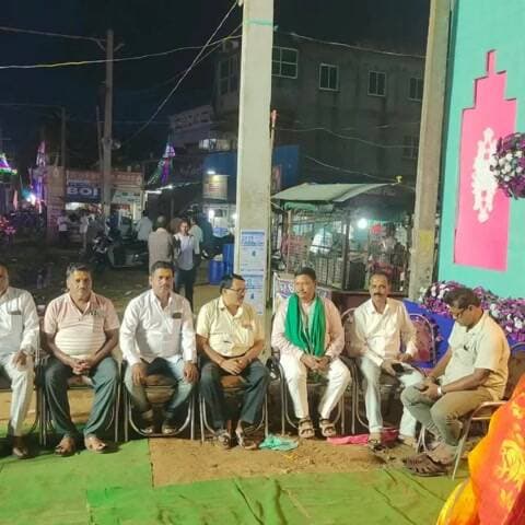 ଉଦଳା: ନୂଆ ସାହି ଲକ୍ଷ୍ମୀ ପୂଜା ମଣ୍ଡପରେ ପହଞ୍ଚିଲେ ପୂର୍ବତନ ବିଧାୟକ ଶ୍ରୀନାଥ ସୋରେନ