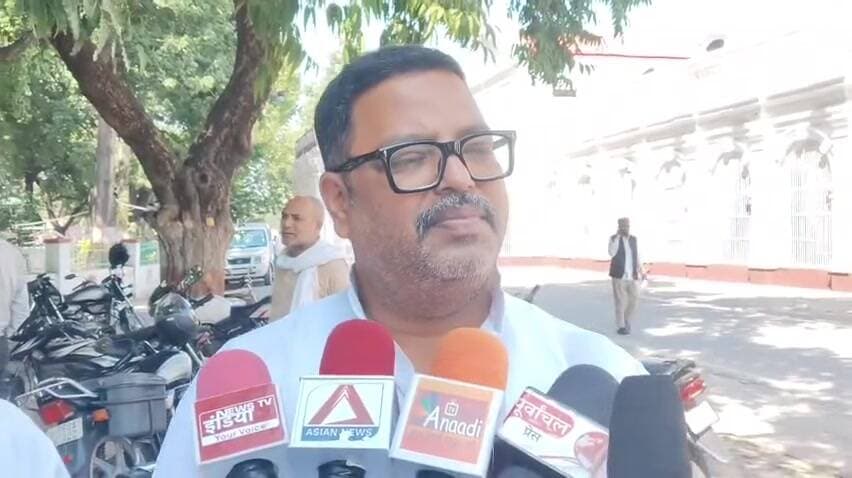 बलिया: वाराणसी में सेवा और मानव कल्याण के लिए 'द अम्माँ फाउंडेशन' का शुभारंभ